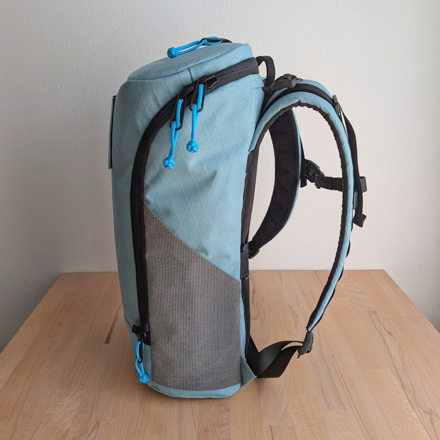 BUDDY 22 Neo - Blue/Hot orange + BLAZE 2 laptop sleeve + MUTE Velcro cover