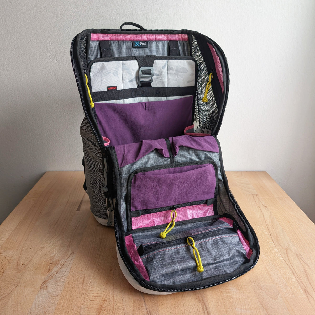 BUDDY 22 Neo - MultiCam Alpine/Gray/Pink + BLAZE 2 laptop sleeve + MUTE silencer