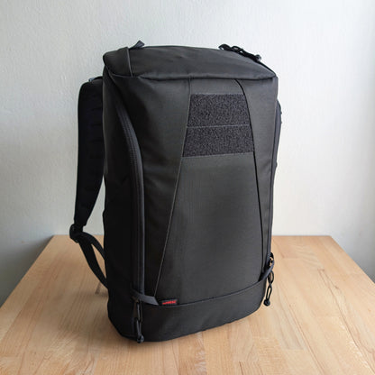 BUDDY 22 Neo - Black/Navy blue/Hot lime + BLAZE 2 laptop sleeve