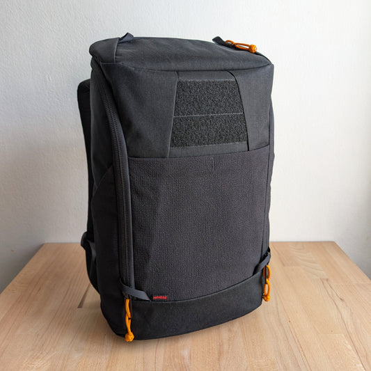 BUDDY 22 Neo - Blackl/Hot orange + BLAZE 2 laptop sleeve