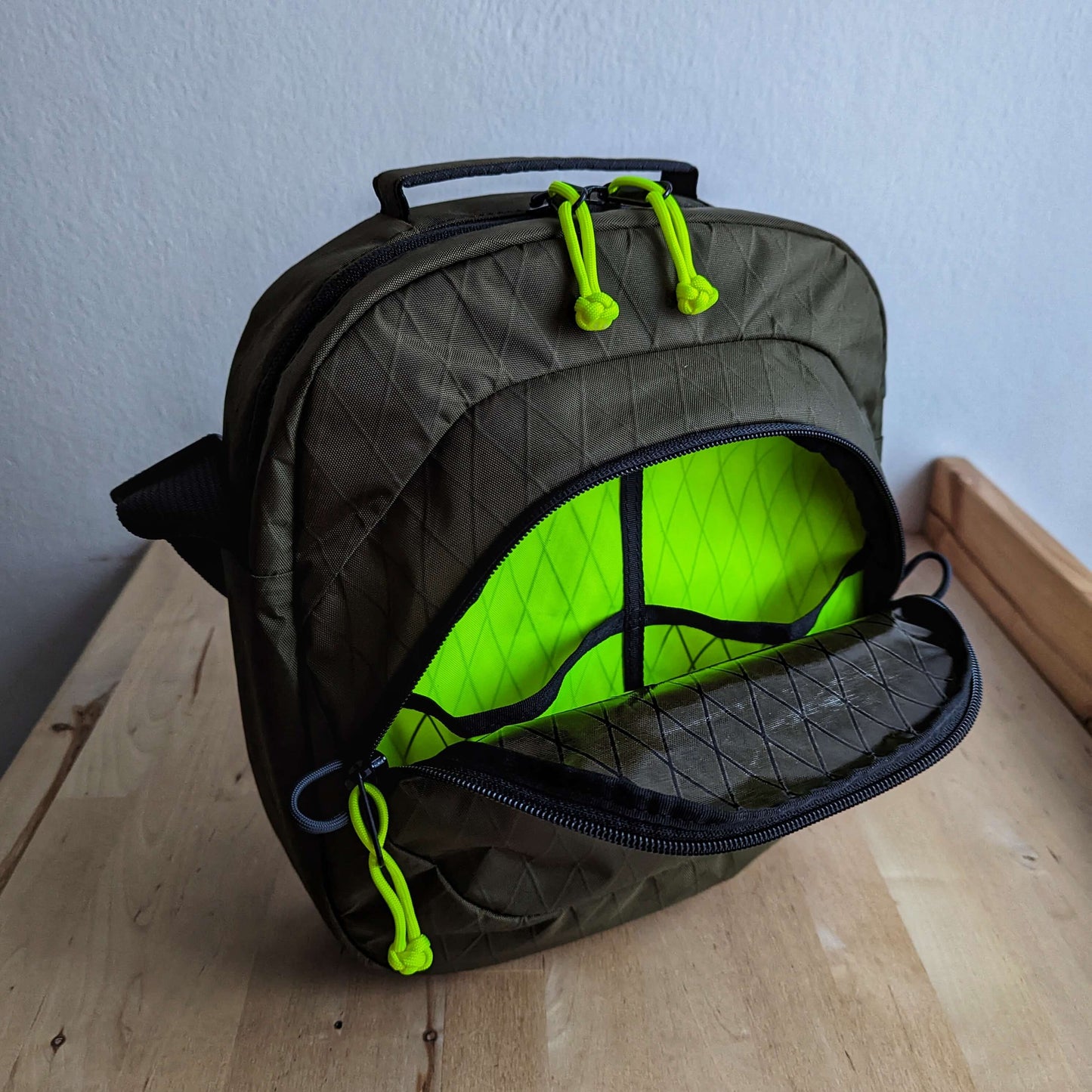 NAT 5 - shoulder bag